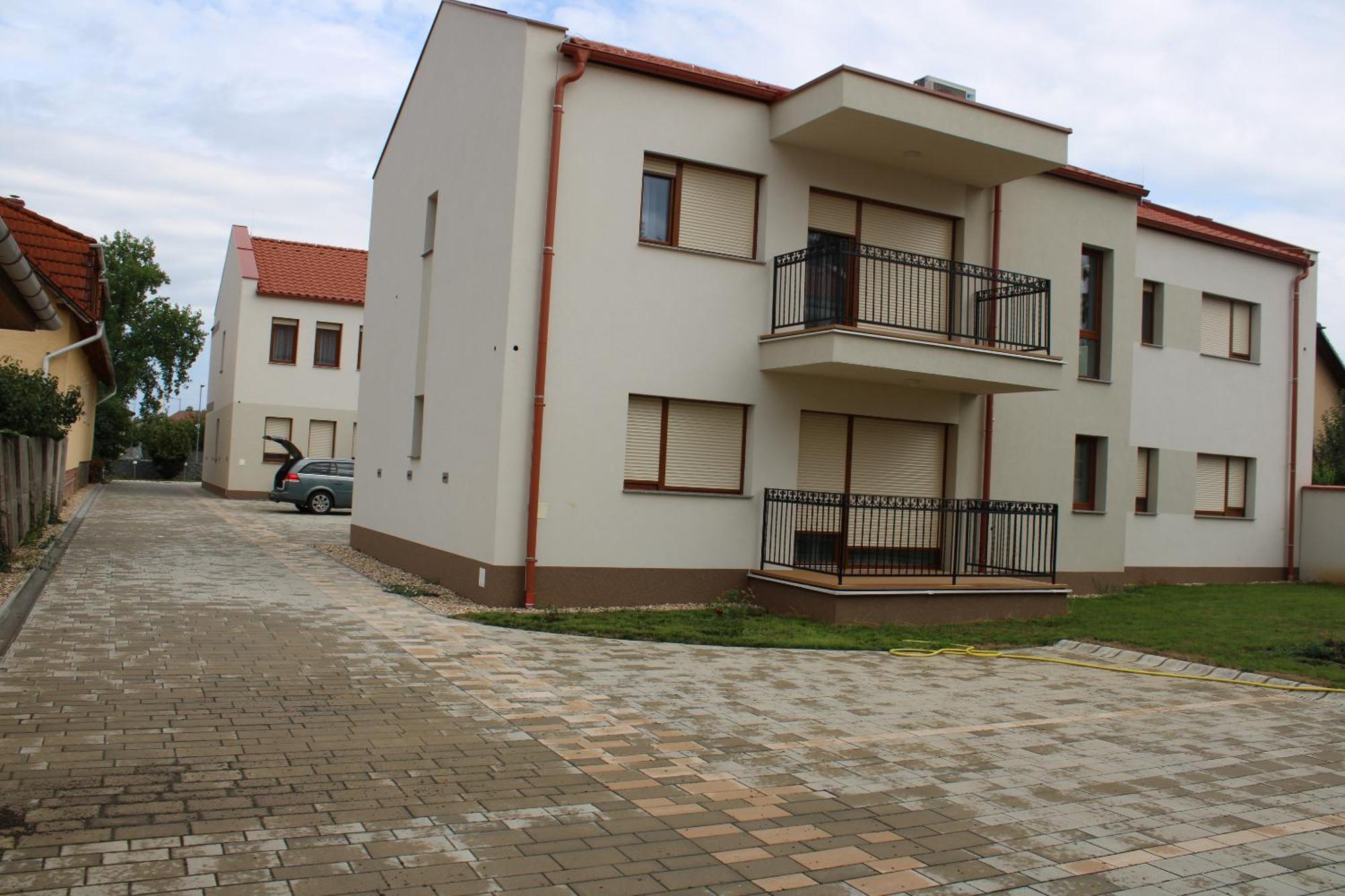Mara Apartman Buek Экстерьер фото