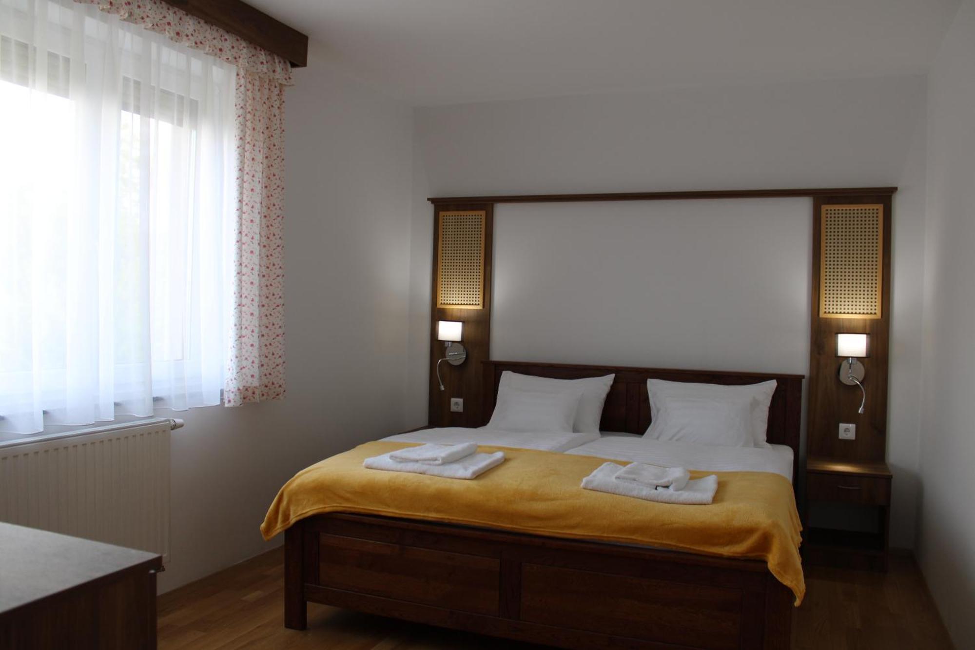 Mara Apartman Buek Экстерьер фото