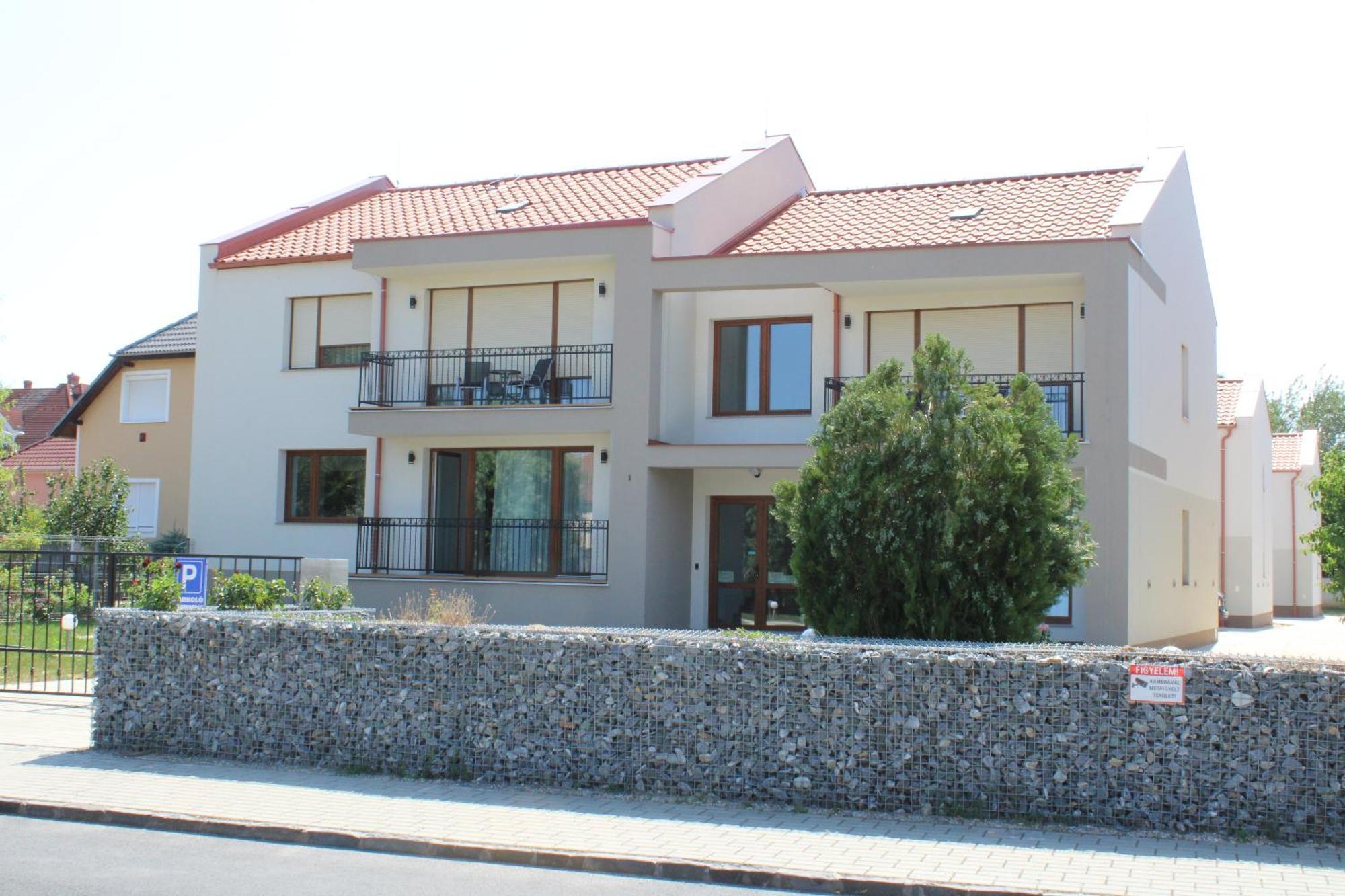 Mara Apartman Buek Экстерьер фото